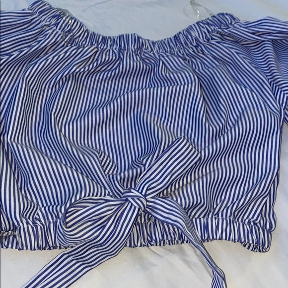 Cute Crop top - Picture 3 of 5